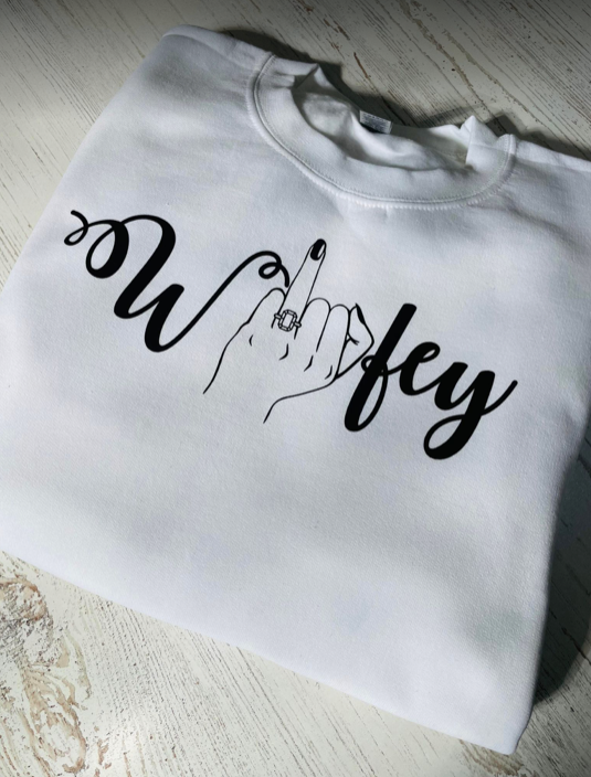 Wifey Customizable Sweatshirt || White Crewneck